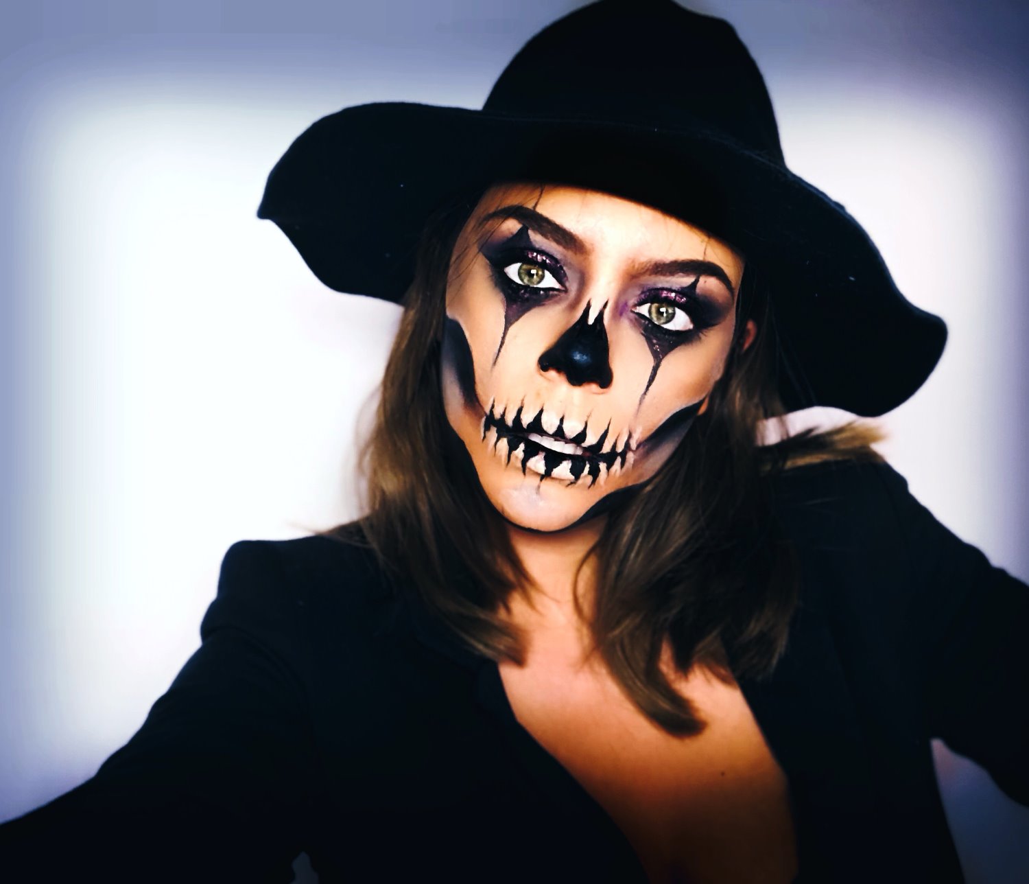 העולם הבא. איפור יולי מאנה ל'ירין שחף' צילום יחצ