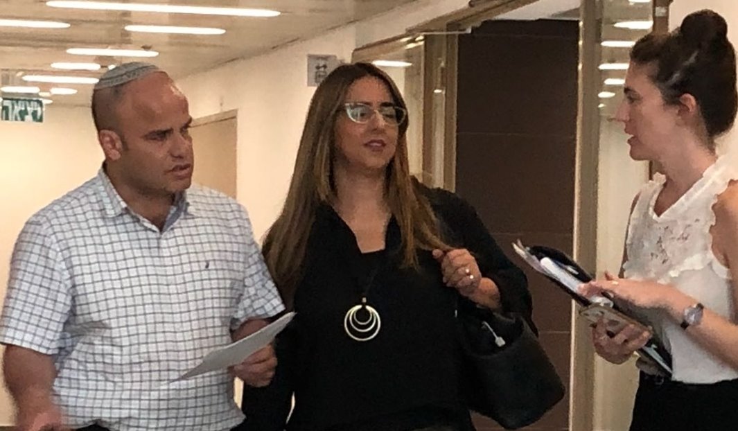 אלטיט וזוזט