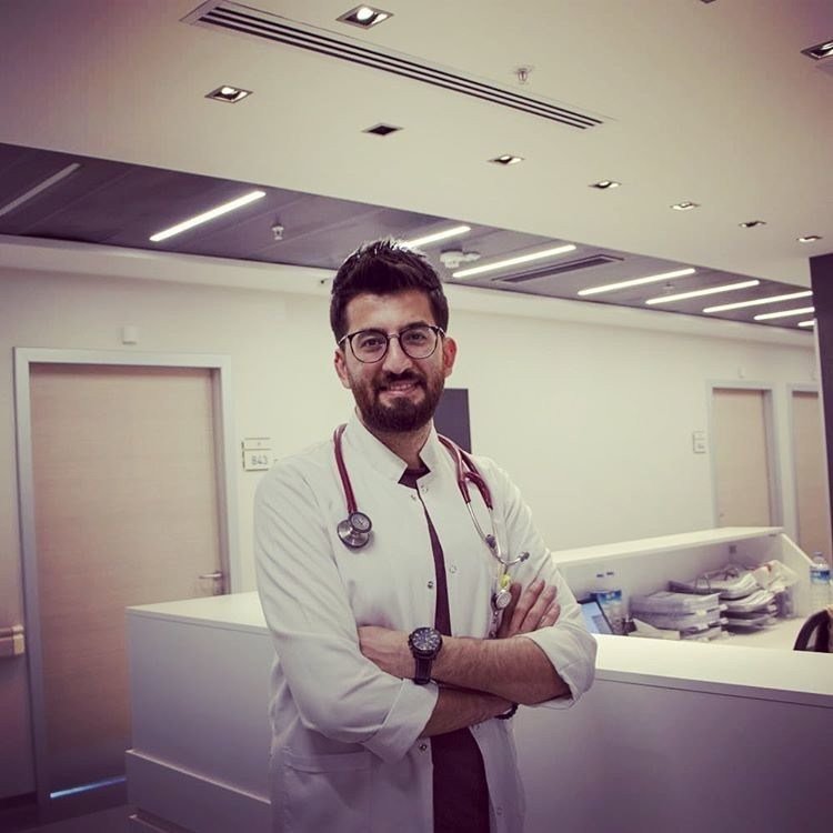 דוקטור חוסיין קאיה – מומחה להשתלת שיער DHI