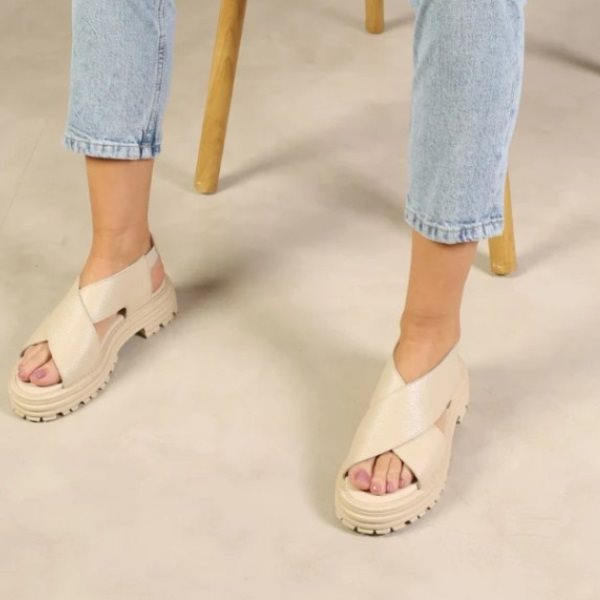 קרדיט לתמונות: שוז אנד הוז