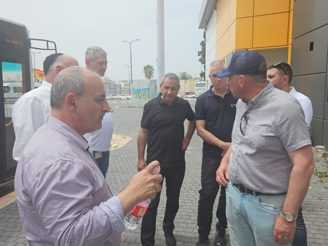יח״צ