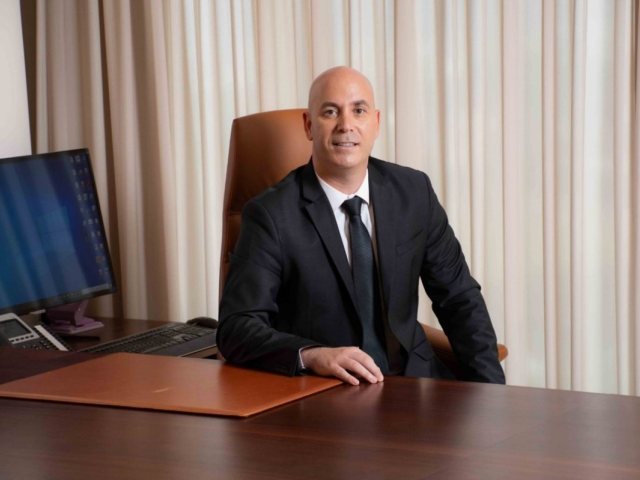 עו"ד יוסי חמצני, בעל ניסיון רב בייצוג חשודים ונאשמים בעבירות מס הכנסה (קרדיט: יח"צ)