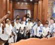 חגגו בר מצווה משותפת ל-19 ילדים