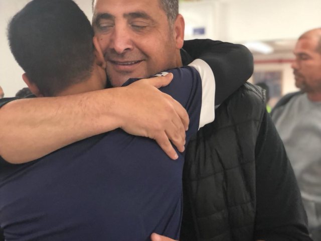 נפרד מהשחקנים