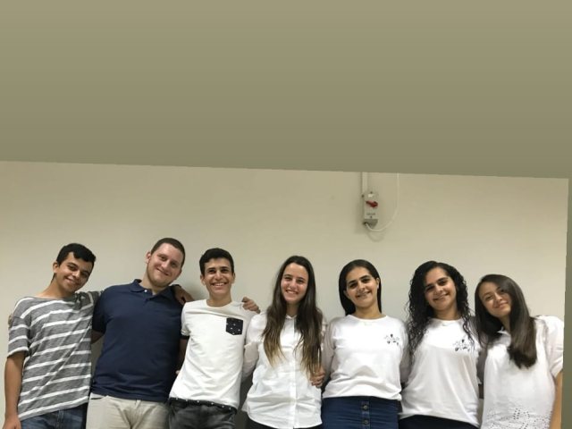 יח