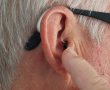 איך לשמור על מכשיר השמיעה שלך: טיפים והמלצות