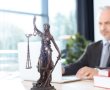 איך מזהים עורך דין המתמחה בדיני משפחה?