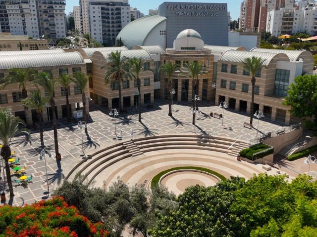 יח״צ