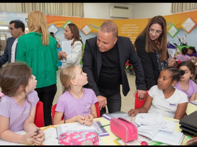 דוברות נעירייה