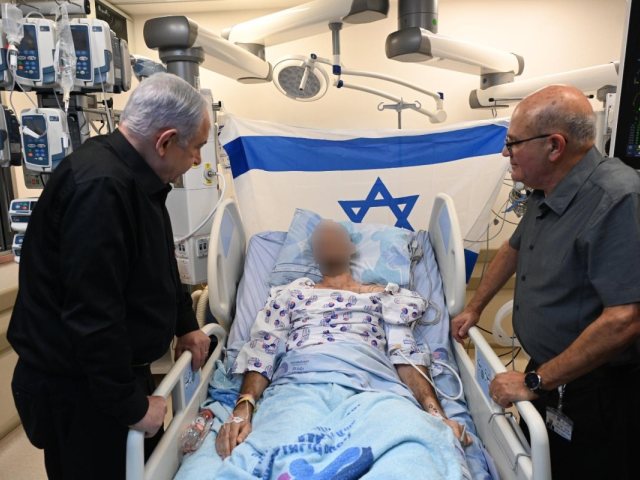 נתניהו עם חזי לוי